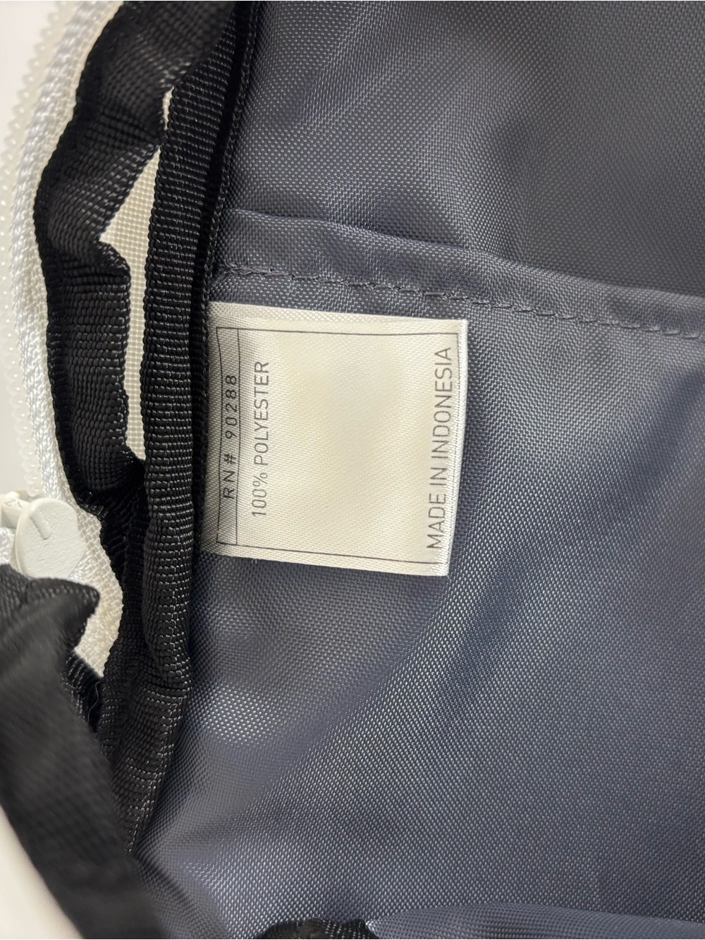adidas White Small Backpack with Black Trim - Picture 4 of 6